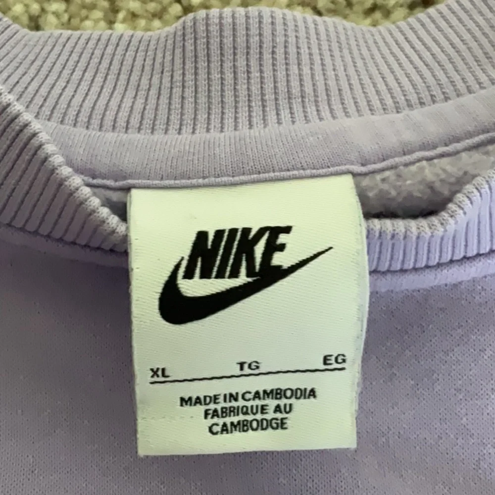 Nike soft lilac